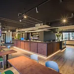 Movie Movie Hotel